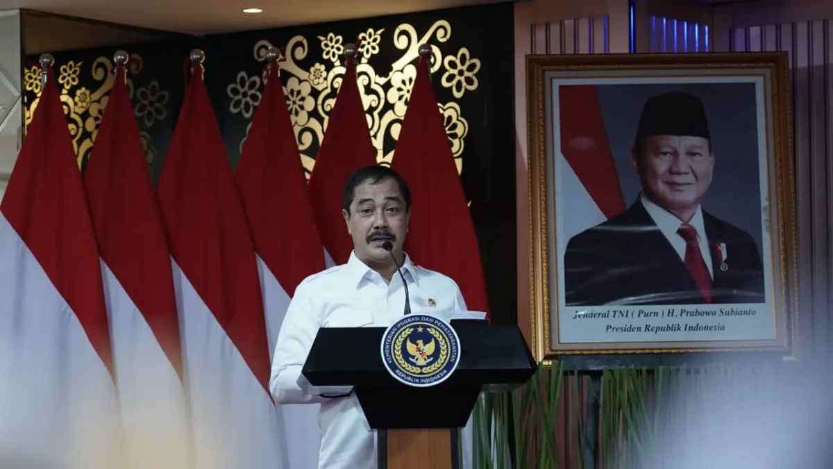 Sabet Lahan Kerja Lokal, 25 Fotografer Asing Dideportasi Imigrasi
