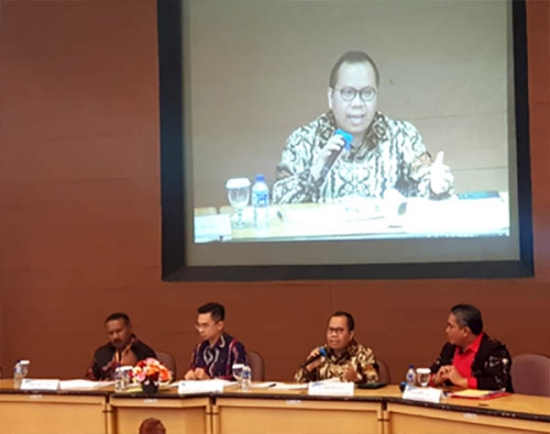Bupati Irwan Nasir Beberkan Kemiskinan Meranti di UGM Yogyakarta