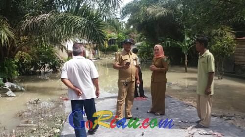 Sudah Sepekan Warga Simpang Padang Duri Kebanjiran dan Harus Mengungsi