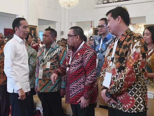Hadiri Peresmian Pengoperasian Palapa Ring oleh Presiden RI, Wagubri Edy Nasution: Pembangunan Telekomunikasi Penting di Riau