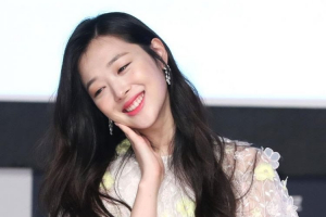 GoRiau Artis Korea Sulli Ditemukan Tak Bernyawa di Apartemen
