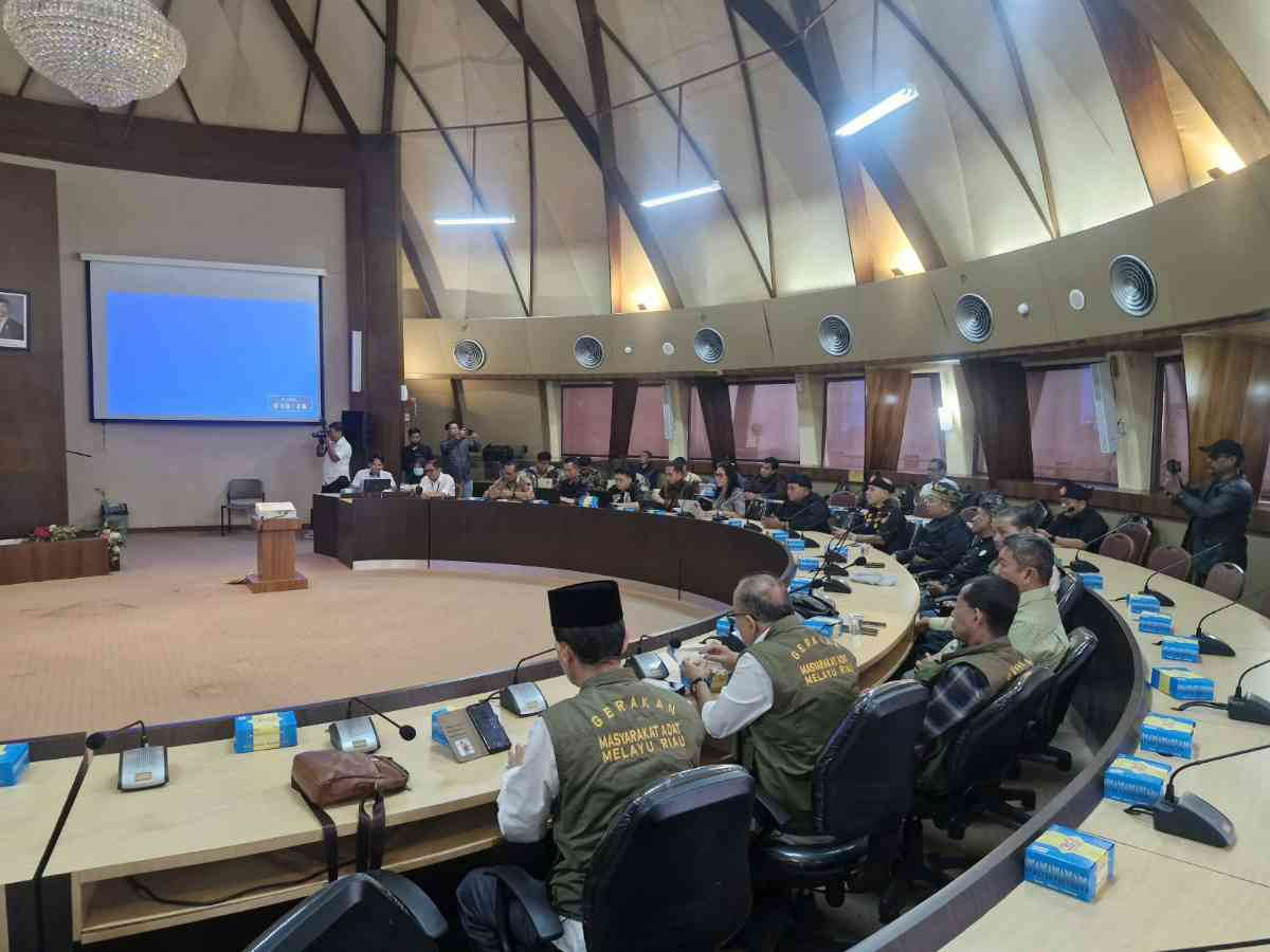 Soroti Kelangkaan BBM di Riau, GMKR Bongkar Dugaan Praktik Mafia dan Penimbunan