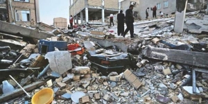GoRiau Gempa 7,3 SR di Iran Renggut 407 Jiwa, 6.600 Terluka