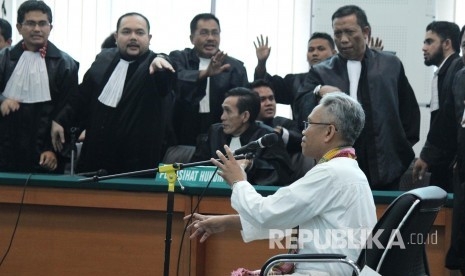 Divonis 1,5 Tahun Penjara, Buni Yani Akan Laporkan Hakim ke KY