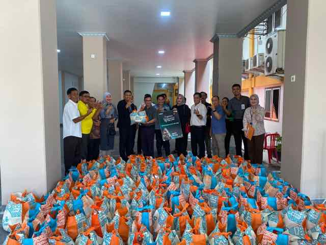 BNI Wilayah 02 Tebar Kepedulian Natal 2025, 2000 Paket Sembako Menjangkau Sumbar Riau Kepri