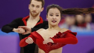 GoRiau Atlet Ice Skating Korsel Tetap Tampil Memukau Meski Nyaris Bugil karena Kancing Bajunya Terlepas