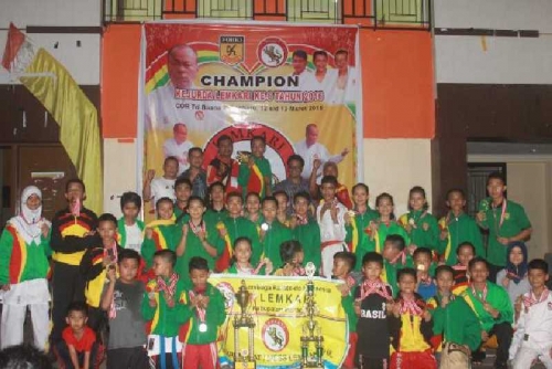 Meski Tanpa Perhatian Pemkab, Lemkari Harumkan Nama Inhil dengan Raih Juara Umum di Kejurda Riau
