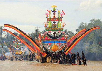 Festival Perahu Baganduang di Kuansing Riau Berlangsung Meriah