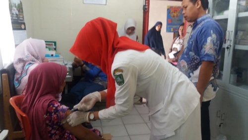 Cegah Meningitis dan Influenza, Diskes Bengkalis Vaksinasi Jamaah Calon Haji