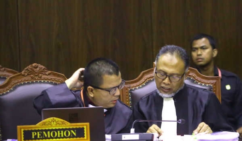 Denny: Yang Dihadapi Prabowo-Sandi Bukan Paslon 01, tapi Presiden RI yang Menyalahgunakan Kekuasaan