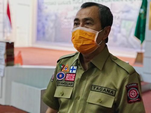 Gubernur Riau Akan Pelajari Jam Kerja PNS 2 Shif