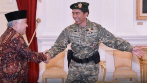 GoRiau Ketua Umum PP Muhammadiyah Bertemu Jokowi 2,5 Jam di Istana, Terkait Buya Syafii Maarif?