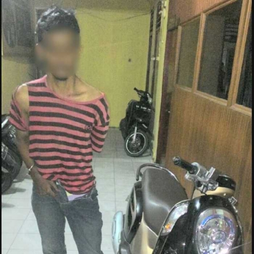 Penjambret Amatiran Ini Gagal Kabur Setelah Diuber Warga, Saat Ketangkap Malah Nggak Ngaku, Habislah..