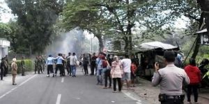 GoRiau TNI AU Bentrok dengan Warga Polonia Medan, 2 Wartawan Diseret dan Diinjak-injak, 11 Orang Terluka