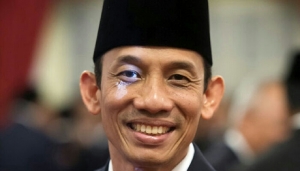 GoRiau Presiden Jokowi Berhentikan Arcandra Tahar Sebagai Menteri ESDM