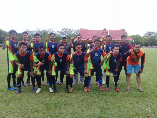 Kalahkan Benai Lewat Adu Pinalti, Tim DPD Juara Turnamen Sepakbola KNPI Kuansing Cup 2017