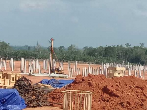 Masyarakat Protes, Proyek Pembangunan PKS di Desa Semelinang Darat Peranap Diduga Belum Lengkapi Izin