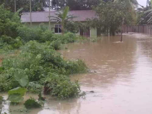 Diguyur Hujan Deras Selama 3 Jam, Ratusan Rumah Warga di Pematang Reba Terendam