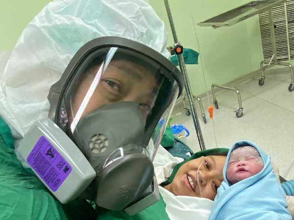 Ajaib, Wanita Asal Madura Lahirkan Bayi dari Embrio yang Disimpan 6 Tahun