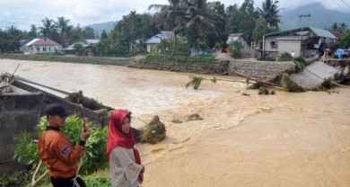 Jembatan Ambruk Diterjang Banjir, 3.266 Warga Koto Parik Gadang Diateh Terisolasi