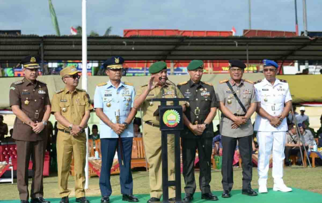 Gubernur Edy Natar Nasution Hadiri Upacara Peringatan Hari Juang ke-78 TNI AD di Kampar
