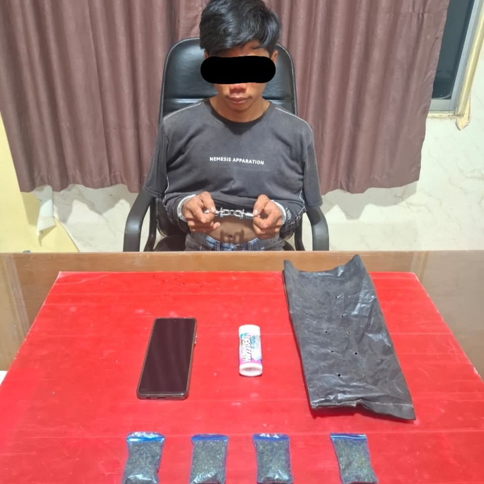 Aksi Kejar-kejaran Warnai Penangkapan Pemuda di Kuansing, Ternyata Sembunyikan Barang Haram Ini di Gudang!