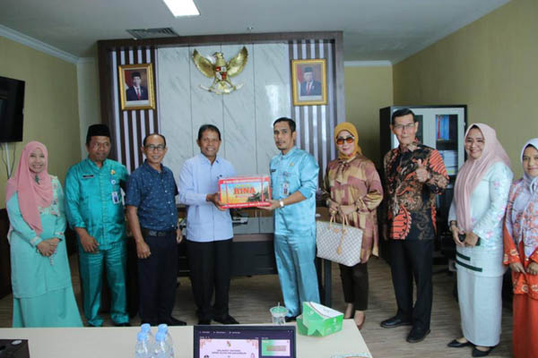 Disketapang Kota Pekanbaru Berbagi Informasi Program Ketahanan Pangan Bersama DPRD Kota Payakumbuh