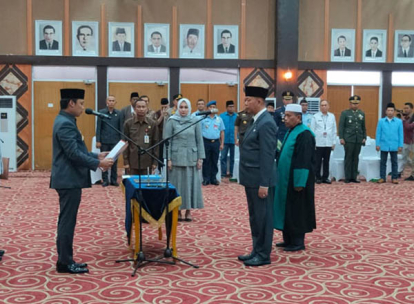 GoRiau Pj Wali Kota Pekanbaru Lantik Indra Pomi Nasution sebagai Sekdako Definitif