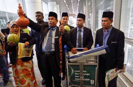 Ikut-ikutan Lacak Pesawat MAS MH370, Dukun Malaysia Terancam Ditangkap
