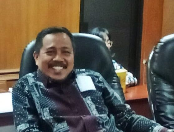 Kebijakan Dinas Pendidikan Riau Disorot, Anggota Komisi V DPRD Sebut Indikasi KKN dan Dukung Guru Tempuh Jalur Hukum