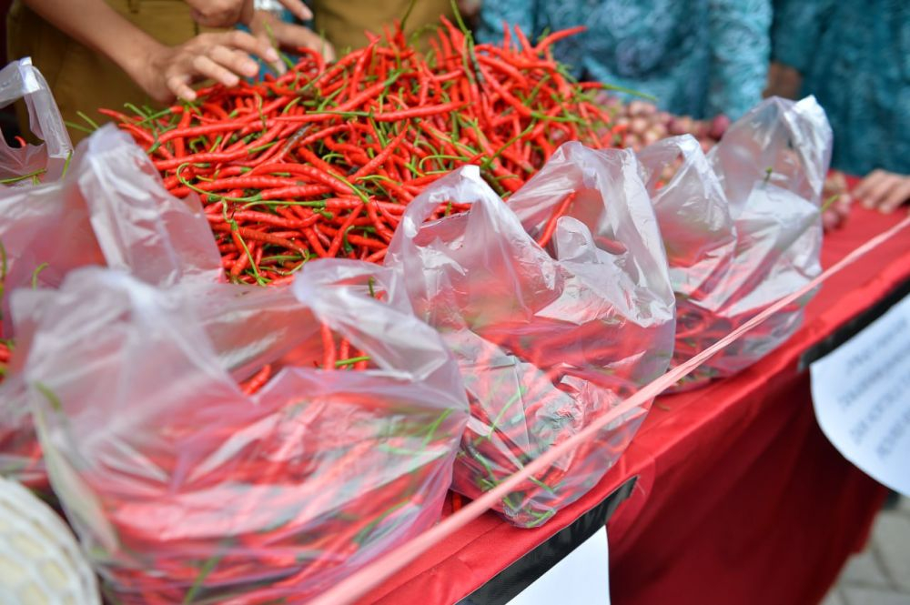 Pemprov Riau Gelar Pasar Tani untuk Atasi Harga Cabai yang Mahal