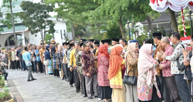 Wakil Rektor Universitas Riau Minta Dekan, Wakil Dekan dan Pembimbing Kontrol agar Mahasiswa Bisa Studi Tepat Waktu