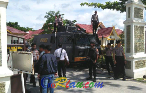 Pasca Penyerangan Mapolda Riau, Polres Pelalawan Tingkatkan Patroli Bersenjata