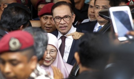 Setelah 5 Tahun Dipenjara, Anwar Ibrahim Bebas Hari Ini