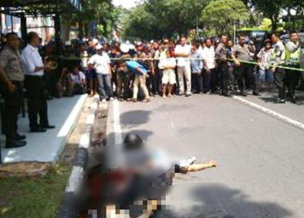 Pembunuhan Sadis di Jalan Sudirman Pekanbaru, Korban Ditikam Samurai, Uang Rp 800 Juta Diduga Dibawa Kabur