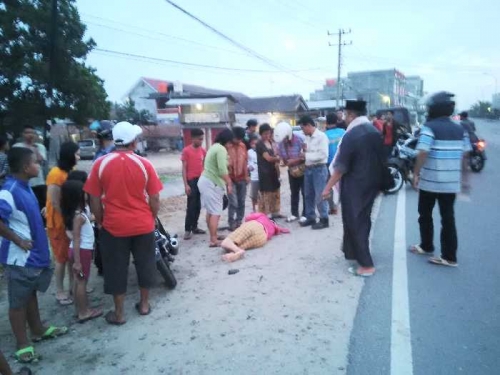 Warga Takut Menolong, Korban Laka Lantas di Jalan Hangtuah Duri Jadi Tontonan