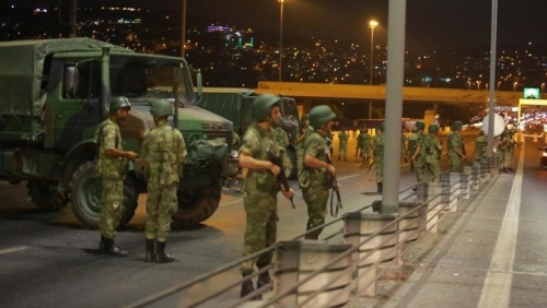 Kudeta Terhadap Erdogan Berhasil Digagalkan, Pasukan Militer Pro Pemerintah Sudah Kuasai Kembali Beberapa Lokasi Penting