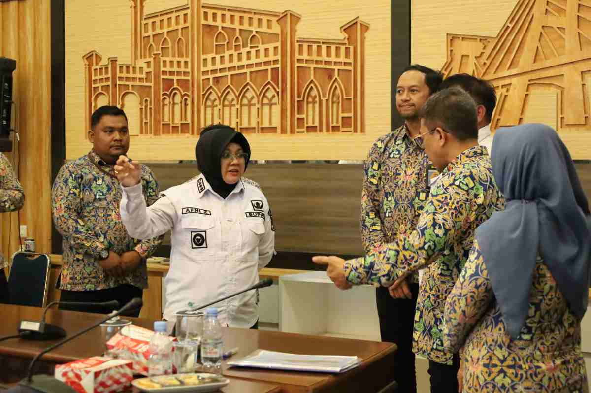 Gandeng Tiga Balai Kementerian, Bupati Siak Afni Zulkifli Pacu Infrastruktur Jalan dan Irigasi