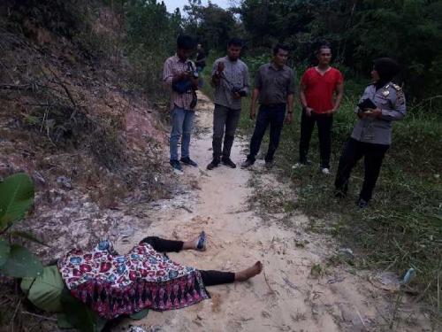 Sesosok Wanita Diduga Tengah Hamil Ditemukan Tewas dalam Kondisi Gosong di Rumbai