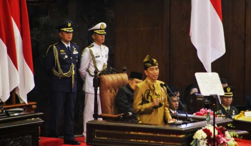 Jokowi Ingatkan, Eksekutif dan Legislatif Tak Perlu Studi Banding, Semua Informasi Ada di Smartphone