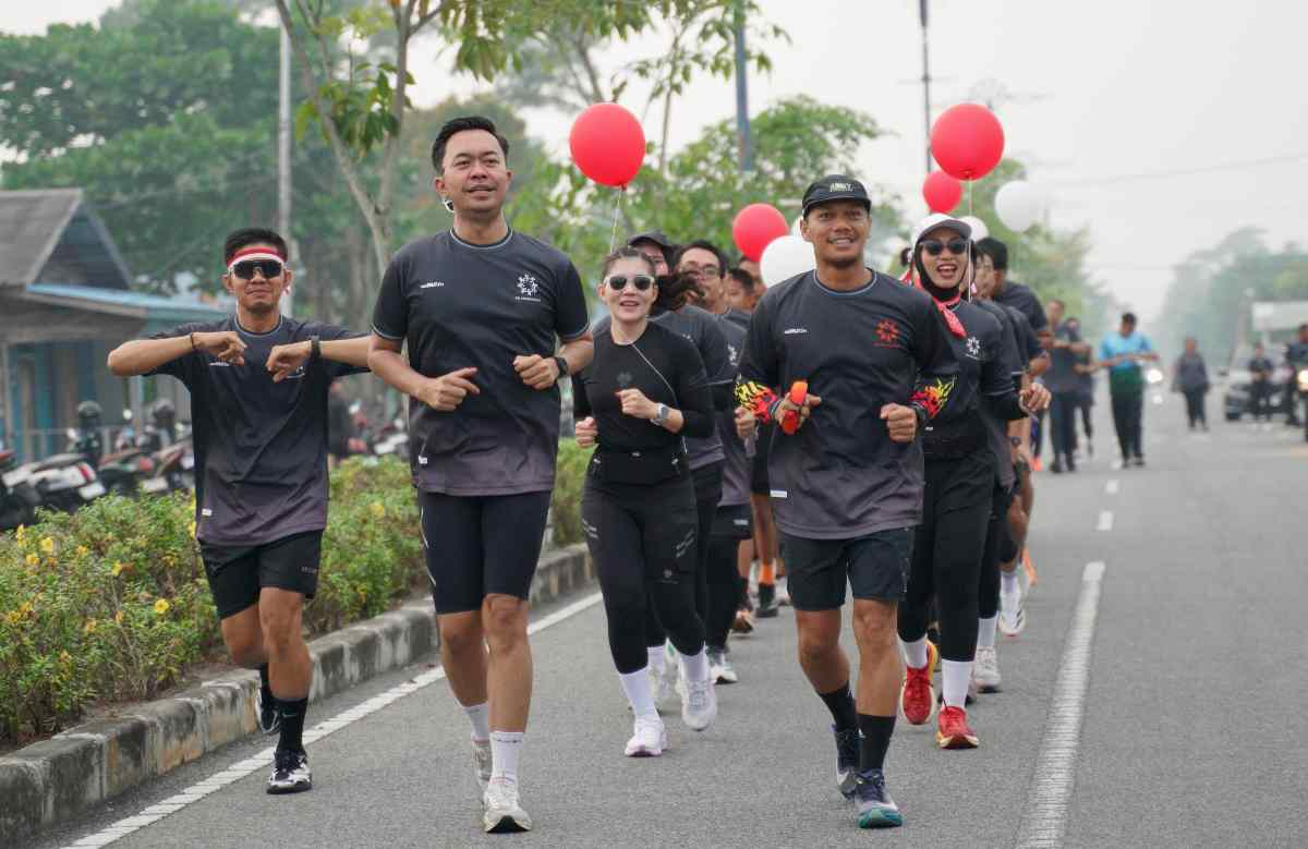 Lepas Peserta Fun Run Merdeka Berlari, Wabup Kepulauan Meranti Ajak Pemuda Jauhi Narkoba