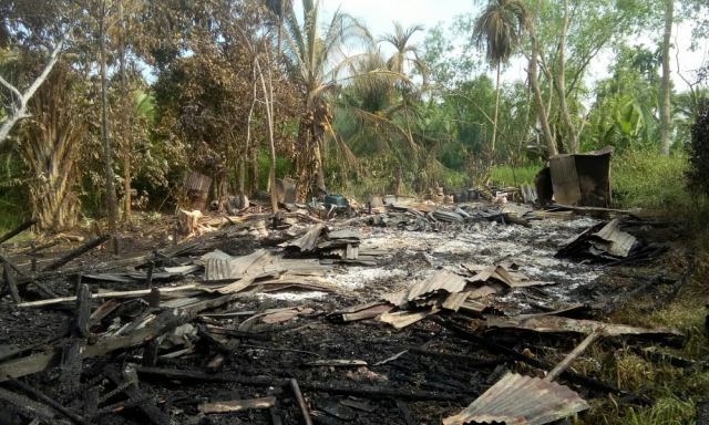 Kebakaran di Sungai Batang Inhil Diduga Akibat Kompor Mleduk, 1 Rumah Ludes Terbakar