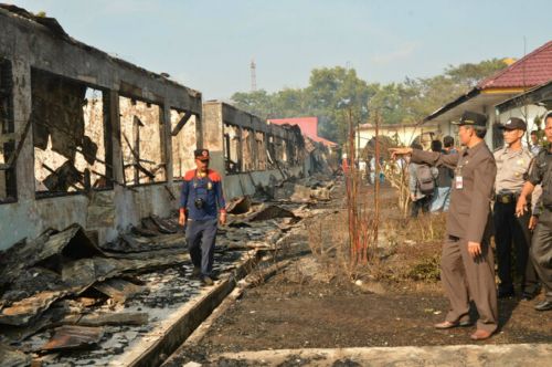 Polisi Masih Tunggu Analisa Tim Labfor Medan Terkait Kebakaran SMA 3 Pekanbaru
