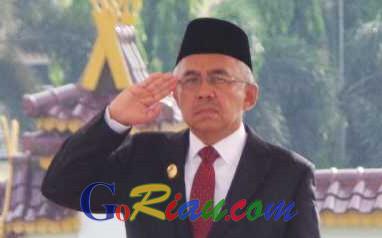 Siang Ini, Gubernur Riau Dapat Bintang Legiun Veteran