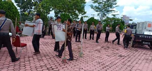 Polres Rohil Gelar Latihan Simulasi Pengamanan Kotak Pemilu Dalam Pra Ops Mantap Brata Muara Takus 2018
