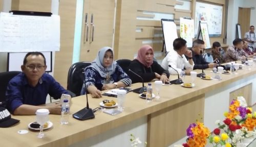 PLN Riau Diminta Cepat Tanggapi Permasalahan Listrik di Desa Kecamatan Pinggir