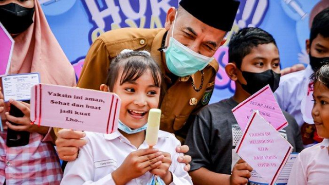 Tinjau Vaksinasi Perdana Anak Usia 6-11 Tahun, Wako Dumai: Orangtua Jangan Takut