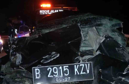 GoRiau Mobil Alami Microsleep, IRT dan Anaknya Meninggal Dunia di Tol Pekanbaru - Dumai