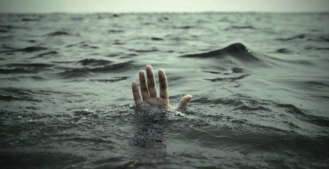 Mandi di Danau Raja Rengat, Seorang Pelajar SMP Ditemukan Meninggal