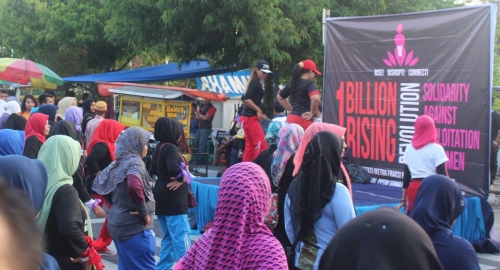 Puluhan Lembaga Kampanyekan One Billion Rising di CFD